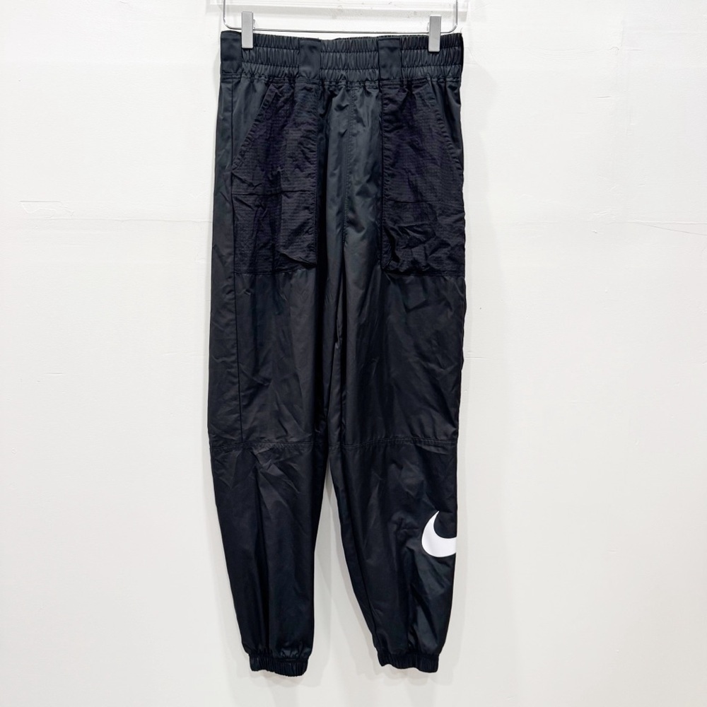 Nike Black Swoosh Cargo Utility Jogger Pants Windbreaker Small